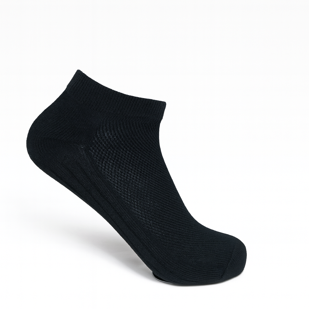The Aero-Mesh Breeze (Invisible Ankle)