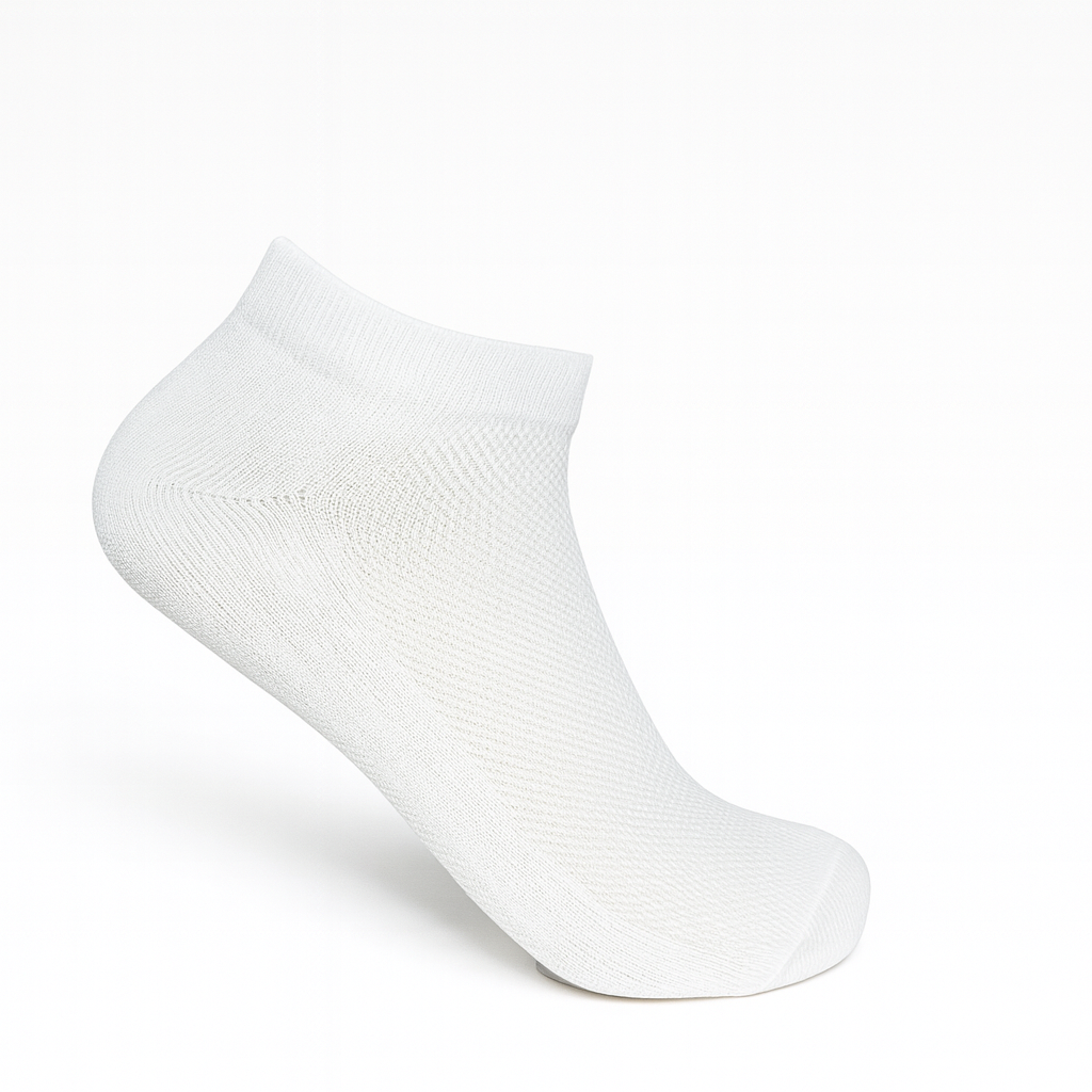 The Aero-Mesh Breeze (Invisible Ankle)