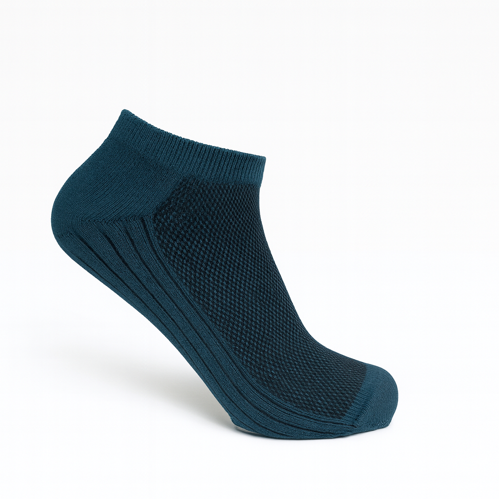 The Aero-Mesh Breeze (Invisible Ankle)